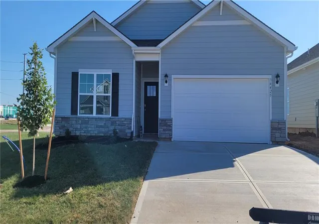 Photo 1 of Single family home for sale at 36425 W 102nd Place, De Soto, KS 66018 | MLS# 2623566 | Listing updated on 2026-10-17