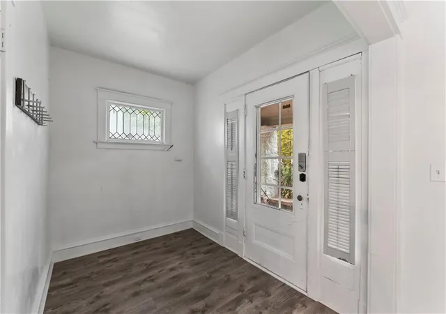 3rd image of 4328 Terrace St, Kansas City, MO 64111 | MLS# 2623583