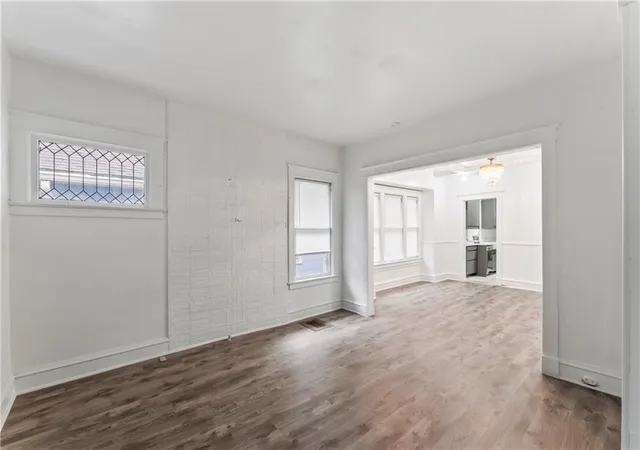 4th image of 4328 Terrace St, Kansas City, MO 64111 | MLS# 2623583
