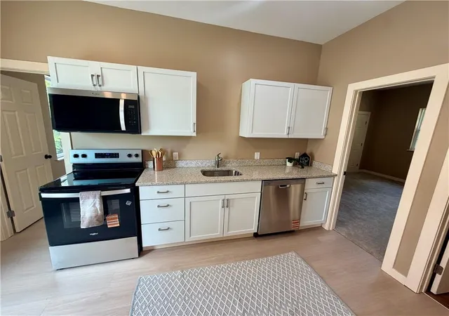 Homes for sale in Osawatomie, KS | 524 Parker Ave, Osawatomie, KS 66064 | MLS# 2623591