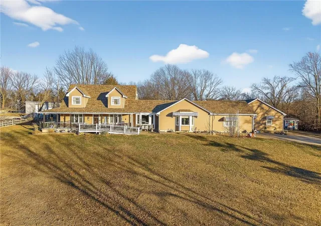 1st image of 6513 Se Ryan Rd, Blue Springs, MO 64014 | MLS# 2623622