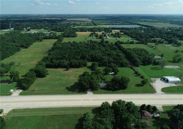 Homes for sale in La Harpe, KS | 801 W Hwy 54 N/A, La Harpe, KS 66751 | MLS# 2623637