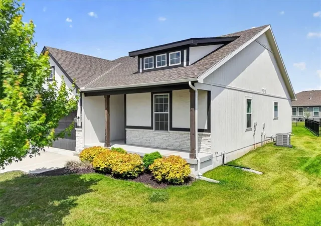 5th image of 20858 W 190Th Pl, Spring Hill, KS 66083 | MLS# 2623650