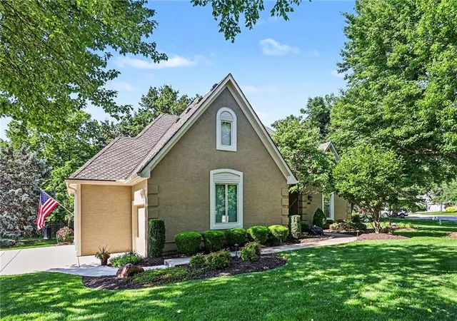 4th image of 14021 Hayes St, Overland Park, KS 66221 | MLS# 2623695