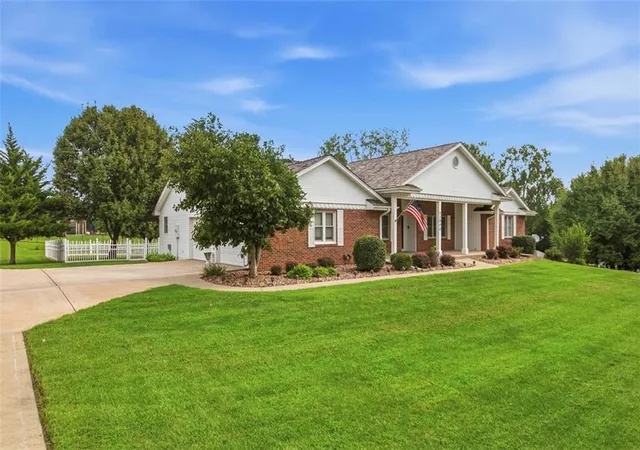 Photo 2 of Sale Pending at 12900 Nw 145th Street, Platte City, MO 64079 | MLS# 2623754 | Listing updated on 2026-09-30