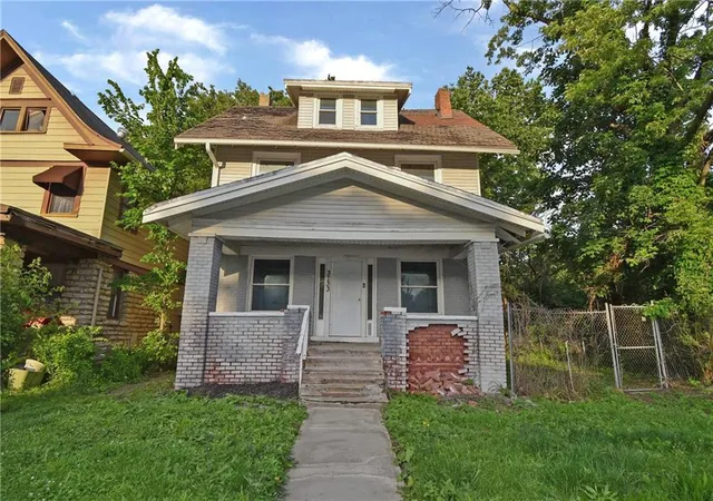 Homes for sale in Kansas City, MO | 3733 Prospect Ave, Kansas City, MO 64128 | MLS# 2623788
