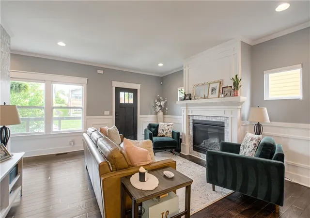 5th image of 2546 Tracy Ave, Kansas City, MO 64108 | MLS# 2623797