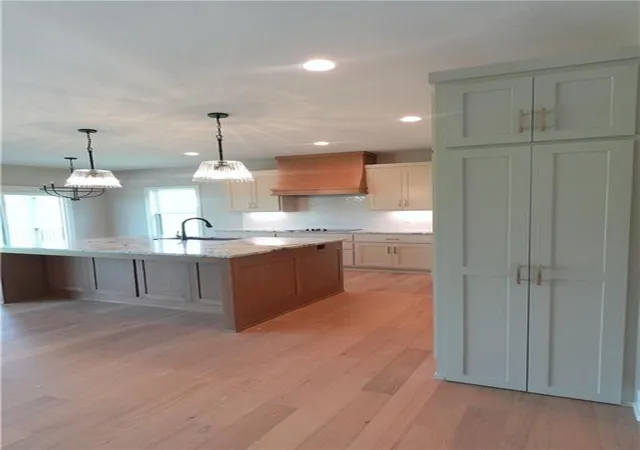 Photo 2 of Single family home for sale at 12720 Nw Larkspur Ln, Platte City, MO 64079 | MLS# 2623873 | Listing updated on 2026-09-27