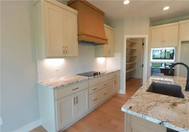 Photo 4 of Single family home for sale at 12720 NW Larkspur Ln, Platte City, MO 64079 | MLS# 2623873 | Listing updated on 2026-09-27
