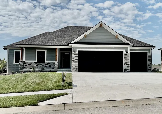 1st image of 12735 N Champanel Wy, Platte City, MO 64079 | MLS# 2623879