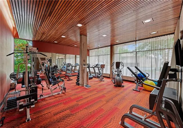 Photo 4 of Sale Pending at 2525 Main St #314, Kansas City, MO 64108 | MLS# 2623933 | Listing updated on 2026-10-08