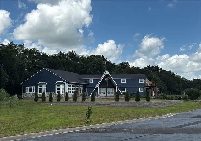 2nd image of 27309 E 54 Hwy, El Dorado Springs, MO 64744 | MLS# 2623996