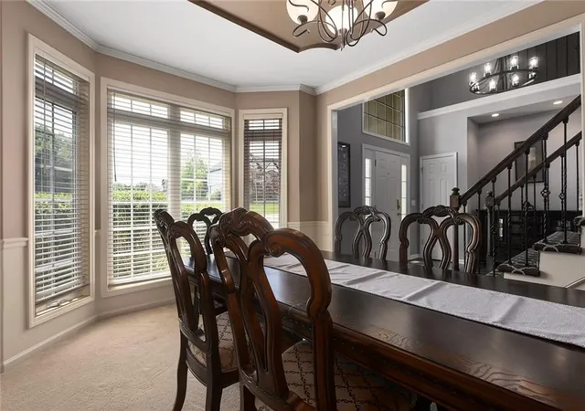 5th image of 212 Ne Hidden Ridge Ln, Lees Summit, MO 64064 | MLS# 2624047