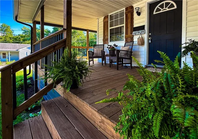 4th image of 526 S West St, Nevada, MO 64772 | MLS# 2624048