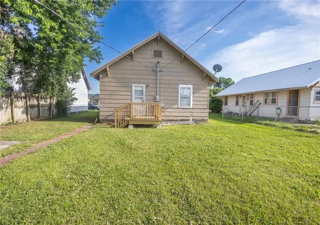 4th image of 1108 W 9Th St, Coffeyville, KS 67337 | MLS# 2624069