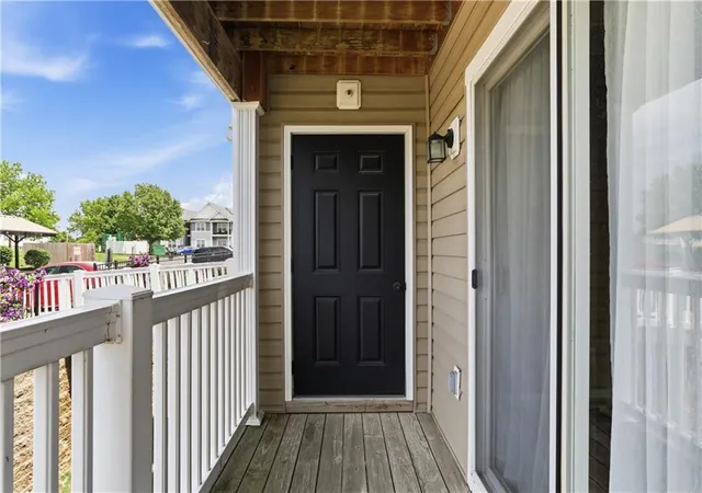 Homes for sale in Kansas City, MO | 5600 80th Ter #2C, Kansas City, MO 64119 | MLS# 2624073