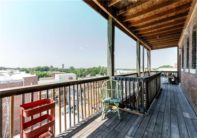Homes for sale in Kansas City, MO | 512 Troost Ave, Kansas City, MO 64106 | MLS# 2624098