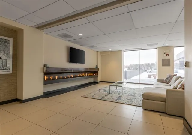 Photo 5 of Condo for sale at 700 E 8th Street #14D, Kansas City, MO 64106 | MLS# 2624138 | Listing updated on 2026-06-06