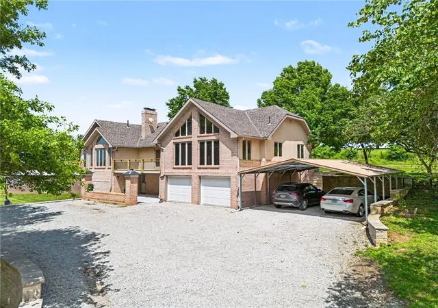3rd image of 13940 Se State Route Mm Hwy, Faucett, MO 64448 | MLS# 2624183