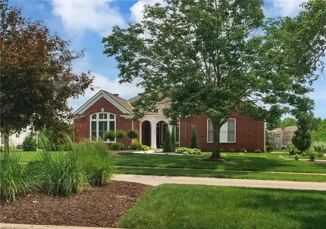 Photo 3 of Sale Pending at 14509 Howe Dr, Leawood, KS 66224 | MLS# 2624194 | Listing updated on 2026-10-21