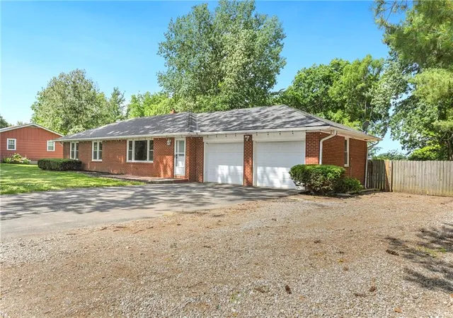 Homes for sale in Lexington, MO | 1434 S Business Hwy 13 N/a, Lexington, MO 64067 | MLS# 2624223