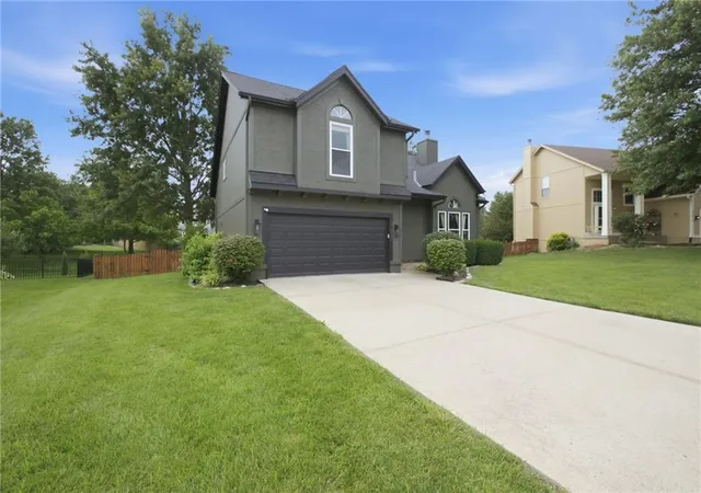2nd image of 21607 W 51st St, Shawnee, KS 66226 | MLS# 2624267