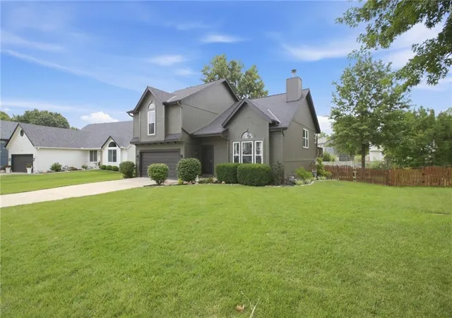 3rd image of 21607 W 51St St, Shawnee, KS 66226 | MLS# 2624267