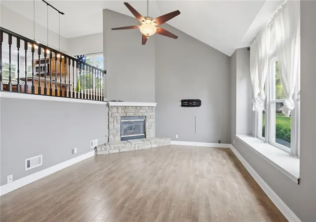 5th image of 21607 W 51St St, Shawnee, KS 66226 | MLS# 2624267