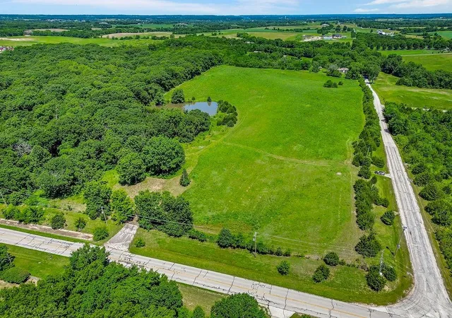 1st image of 13100 Polfer Rd, Kansas City, KS 66109 | MLS# 2624286