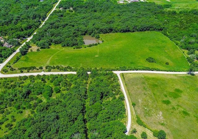 16th image of 13100 Polfer Rd, Kansas City, KS 66109 | MLS# 2624286
