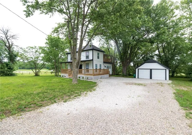Homes for sale in Spring Hill, KS | 21195 S Woodland Rd, Spring Hill, KS 66083 | MLS# 2624303
