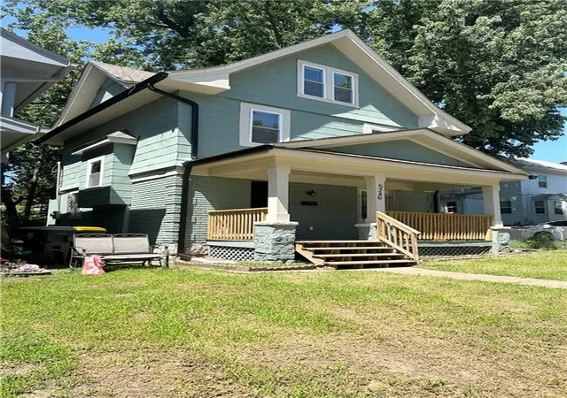 Photo 3 of Single family home for sale at 5246 Lyon Ave, Kansas City, MO 64123 | MLS# 2624335 | Listing updated on 2026-08-31
