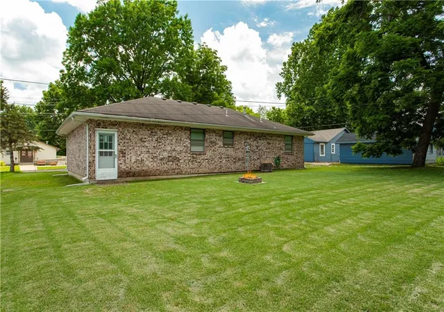 Homes for sale in Odessa, MO | 203 W Phillips St, Odessa, MO 64076 | MLS# 2624383