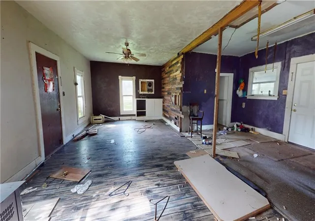 Homes for sale in Nevada, MO | 1301 N Washington St, Nevada, MO 64772 | MLS# 2624418