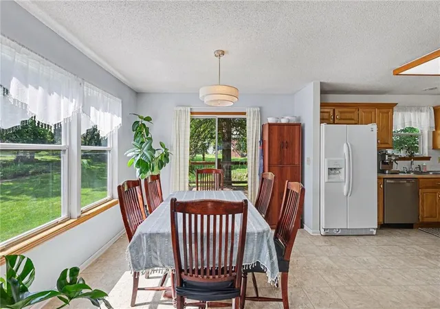 Homes for sale in Merriam, KS | 9908 W 51St St, Merriam, KS 66203 | MLS# 2624471