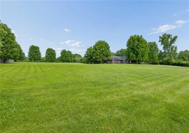 Homes for sale in Excelsior Springs, MO | 1601 Lynn Rd, Excelsior Springs, MO 64024 | MLS# 2624475