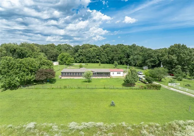 Homes for sale in Granby, MO | 17905 Raven Rd, Granby, MO 64844 | MLS# 2624509