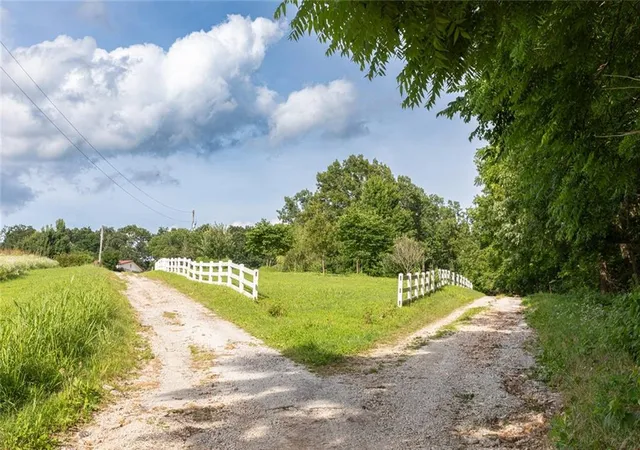 Homes for sale in Granby, MO | 17905 Raven Rd, Granby, MO 64844 | MLS# 2624509