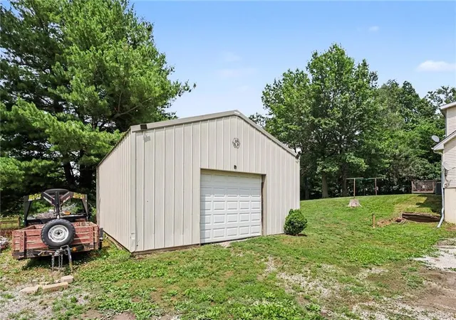 3rd image of 702 Howard Rd, Trimble, MO 64492 | MLS# 2624527
