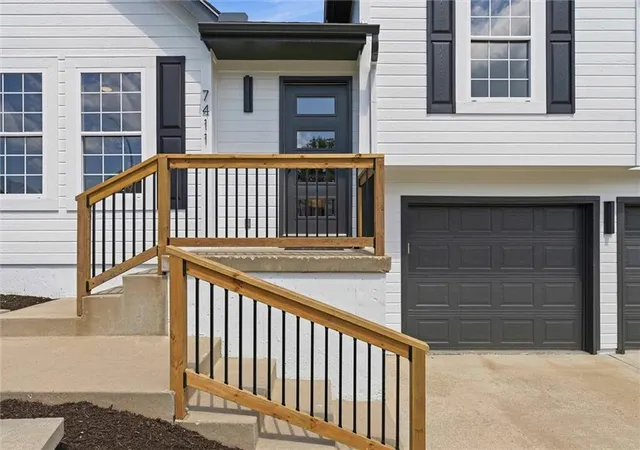 3rd image of 7411 N Mckinley Ave, Kansas City, MO 64158 | MLS# 2624546
