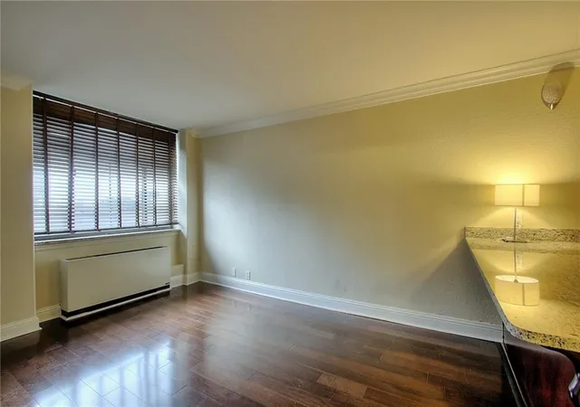Photo 3 of Condo for sale at 700 E 8th Street #4D, Kansas City, MO 64106 | MLS# 2624572 | Listing updated on 2026-08-13