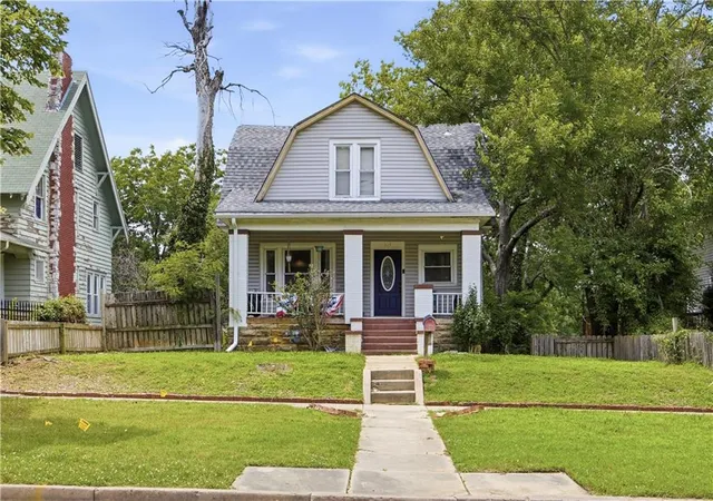 Photo 1 of Sale Pending at 315 N 2nd Street, Independence, KS 67301 | MLS# 2624579 | Listing updated on 2026-10-06