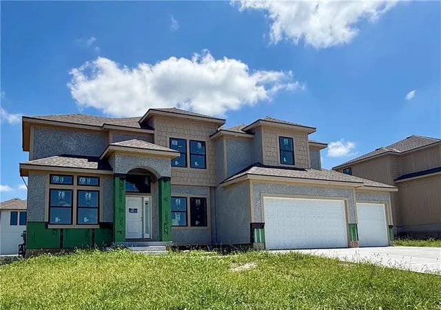 1st image of 3133 Sw Summit View Trl, Lees Summit, MO 64082 | MLS# 2624607