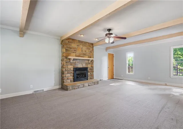 3rd image of 215 N Maple St, Gardner, KS 66030 | MLS# 2624614