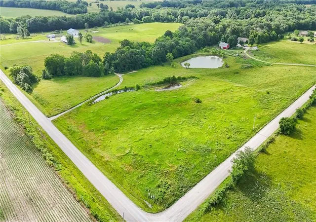 1st image of 7824 State Hwy Hh N/a, Odessa, MO 64076 | MLS# 2624616