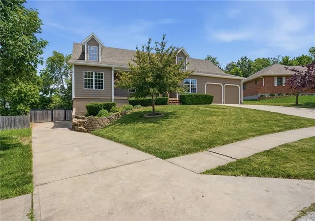 Homes for sale in Kansas City, MO | 12104 E 78th Ter, Kansas City, MO 64138 | MLS# 2624628