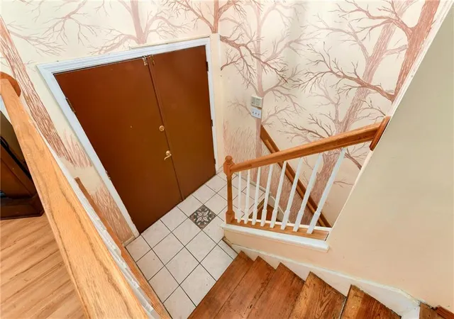 Photo 5 of Single family home for sale at 3417 NE Prather Rd, Kansas City, MO 64116 | MLS# 2624637 | Listing updated on 2026-08-30