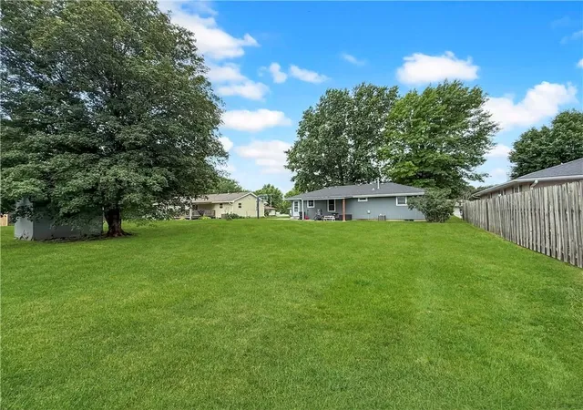 Homes for sale in Higginsville, MO | 2005 Cypress St, Higginsville, MO 64037 | MLS# 2624647