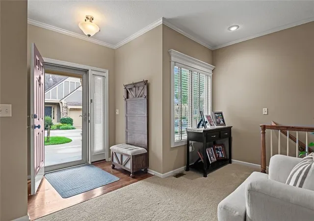 3rd image of 14113 S Summit St, Olathe, KS 66062 | MLS# 2624654