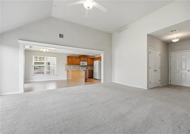 Photo 4 of Sale Pending at 1604 SE Dalton Dr, Lee's Summit, MO 64081 | MLS# 2624674 | Listing updated on 2026-09-02